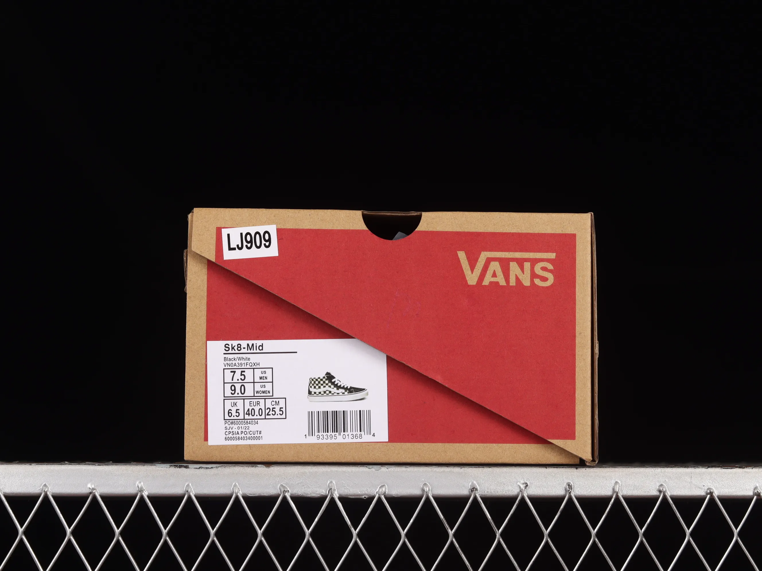 All categories Vans Vans series Vans Mid Vans China Vans Sk8-Mid environmental protection series checkerboard China casual sneakers VN0A391FQXH